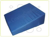 Bed wedge with poly cotton drill zip off cover - Blue